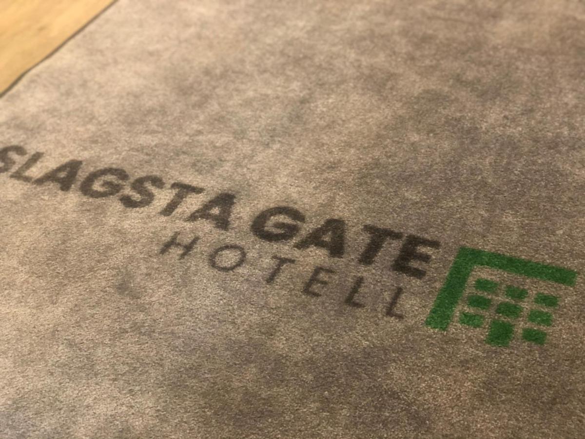 Slagsta Gate Hotell Fittja Exterior photo